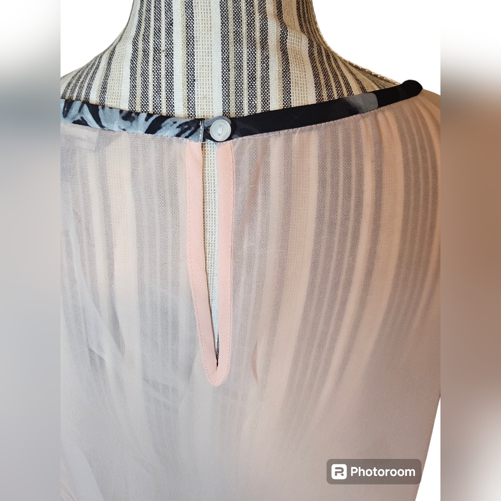 American Eagle Outfitters women's gray,black,peach short-sleeved top size XL - Picture 4 of 7